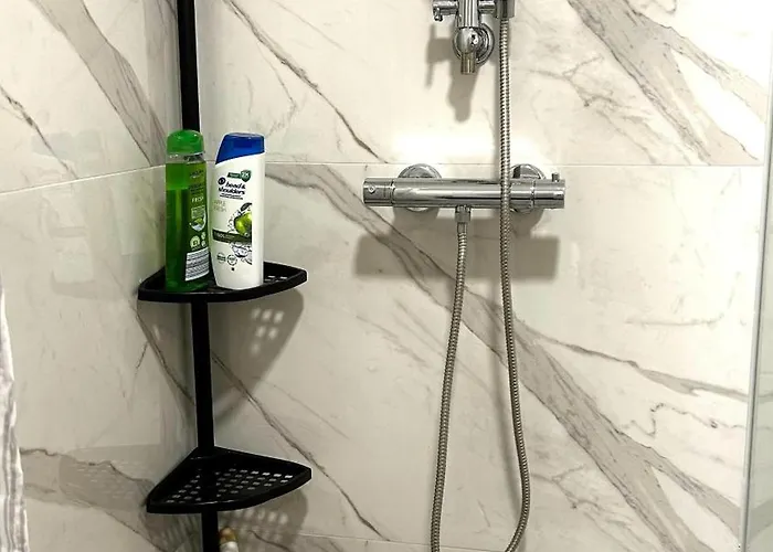 Zentrales Mit Balkon شقة *